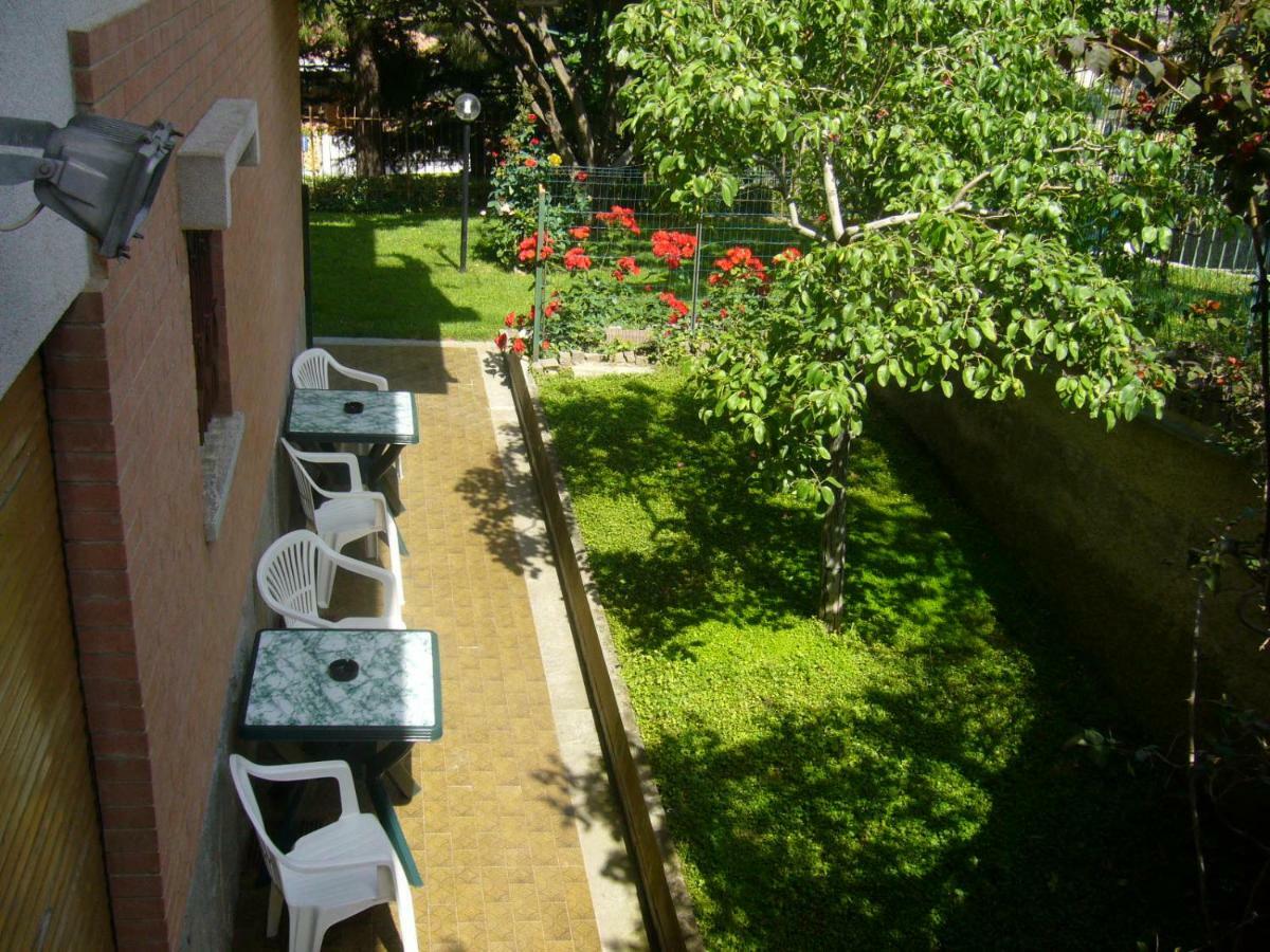 Bed and Breakfast Le Gardenie Da Fil Bordighera Exteriér fotografie